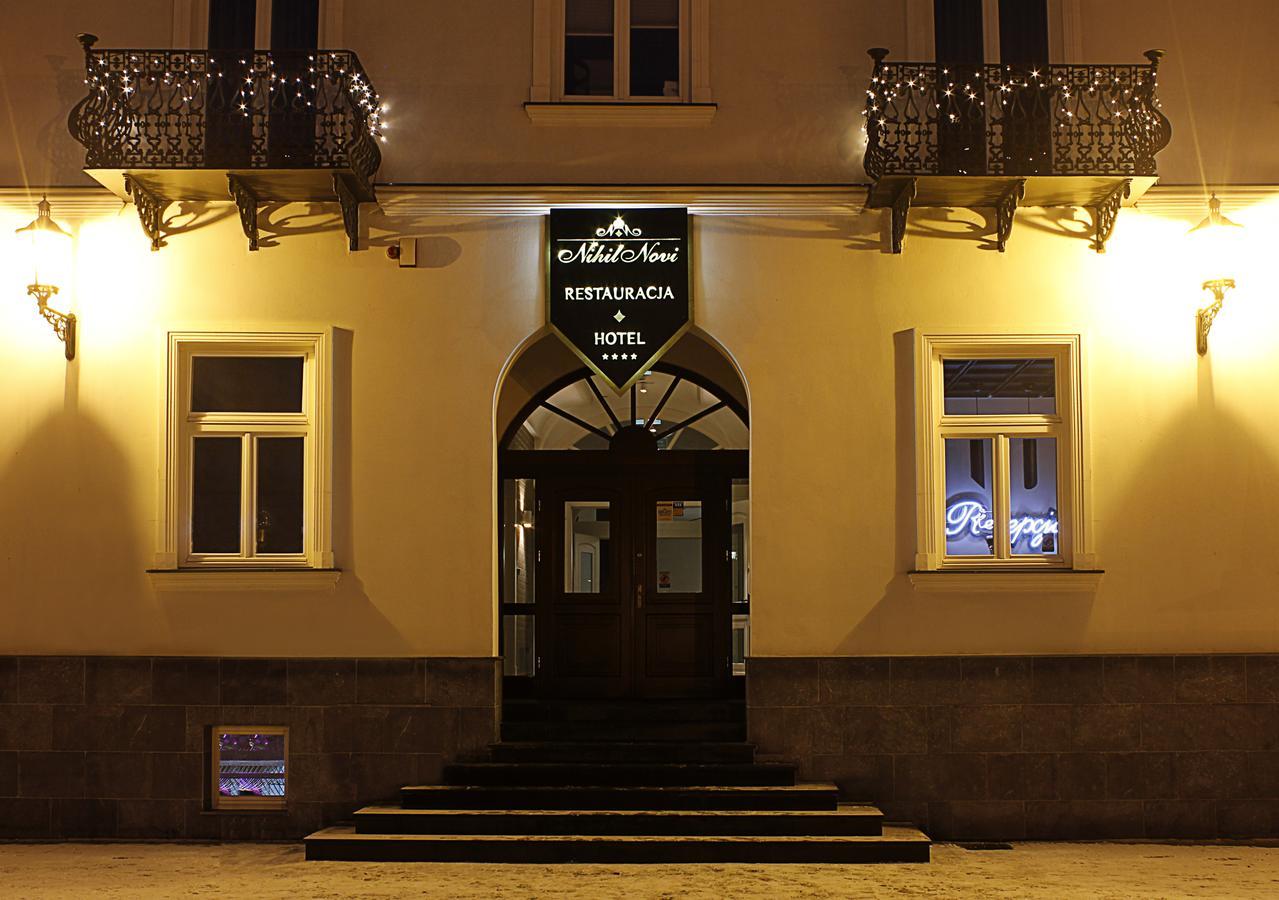 Hotel Nihil Novi Radom Exteriör bild